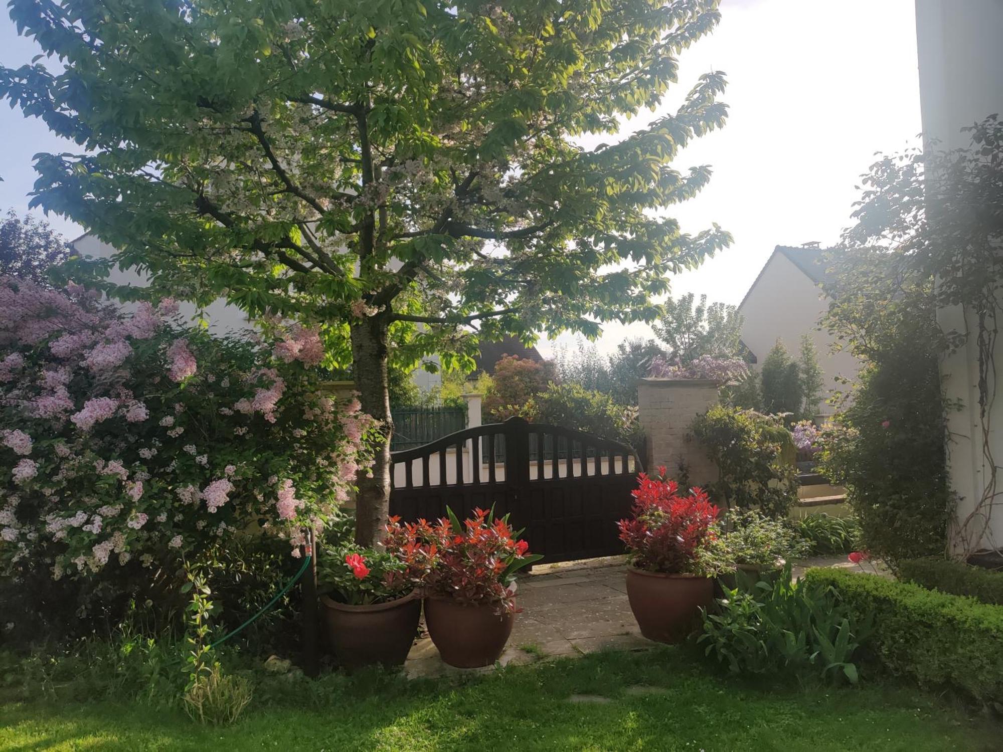 Mareil-Marly Le Cerisier B&B 외부 사진